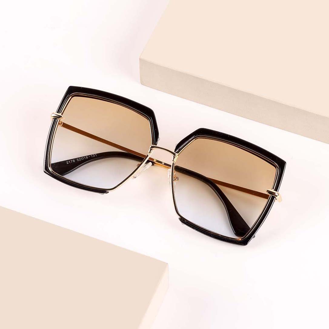 Astoria Oversized Sunglasses